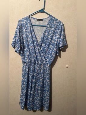 Large Blue white floral Fensace midi wrap dress.